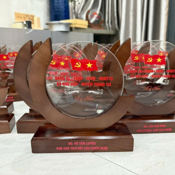 Kỷ niệm chương